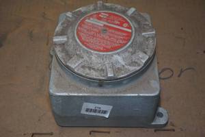 lot 279 image: Crouse-Hinds Outlet Box for Hazardous Locations