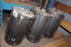 lot 273 image: 3 Electric Motors - 5 HP 1 Phase, 2 HP 1 Phase, 2 HP 3 Phase