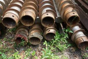 lot 293 image: 8 Diedrich 6-14 Hollow Stem Augers - 1 Bit