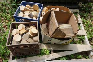 lot 296 image: Assorted Wood Plugs
