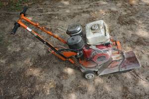 lot 45 image: Norton Walk Behind 14 Concrete Saw - 11 HP Honda Motor