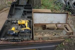 lot 54 image: DeWalt 18V Cordless Drill, Black & Decker Corded Reciprocating Saw