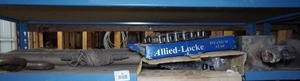 lot 81 image: Roller Chains and Hydraulic Ram