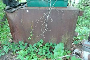 lot 488 image: Steel Water Tank
