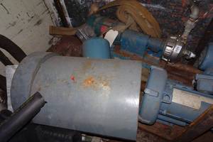 lot 321 image: Water Pump with Electric Motor, Element, and Strap