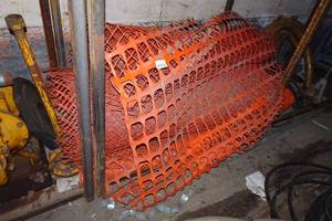 lot 307 image: Assorted Snow Fence