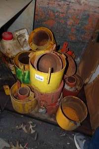 lot 336 image: Assorted Monitoring Well Locking Caps