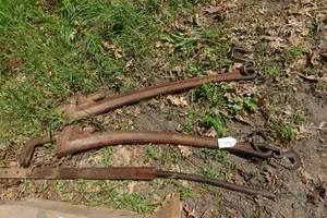 lot 493 image: Ridgid 48 Pipe Wrenches