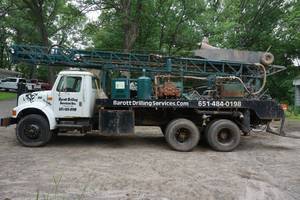 lot 1A image: 1999 International F-4900 Drilling Rig