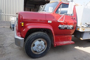 lot 1R image: 1984 Chevrolet C6 Grout Truck