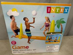New Pool Volleyball Set