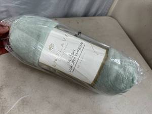 New Plush Luxury Throw Blanket