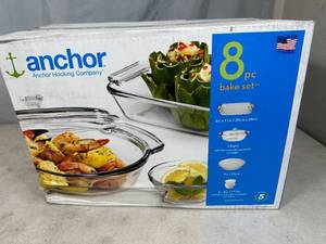 New Anchor Hocking 8 Pc Glass Bake Set
