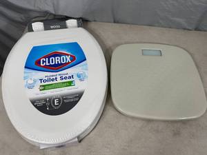 New Clorox Wood Elongated Toilet Seat and Bathroom Scale