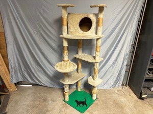 Cat Tree  Scratching Post
