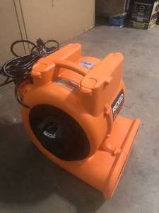 lot 3 image: RIDGID 1625 CFM 3-Speed Portable Blower Fan Air Mover with Collapsible Handle and Rear Wheels for Water Damage Restoration   Customer Returns See Pictures