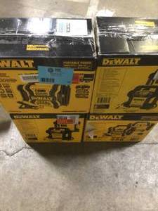 lot 18 image: 4 Lots of DEWALT 1400 Peak Amp Portable Car Jump Starter with Digital CompressorCustomer Returns  See Pictures
