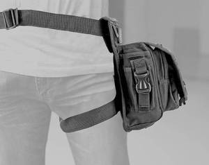lot 67 image: Tactical Hip Bag - Black
