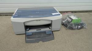 lot 22 image: HP Printer  Ink  Cords - works