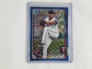Jose Berrios Bowman Chrome Blue Wave Refractor No. BCP91