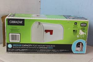 lot 58 image: RETURN - Solar Group E1100W00 Standard Size Galvanized Steel Rural Mailbox, White