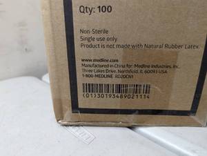 lot 272 image: 5 Cases Medline Polyethelyne Gowns, 100 Per Case (500 Gowns Total)