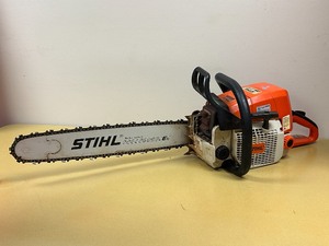 lot 2 image: Stihl 029-Super Chainsaw