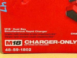 lot 47 image: Milwaukee 48-59-1802 M18 Dual-Bay Simultaneous Rapid Charger