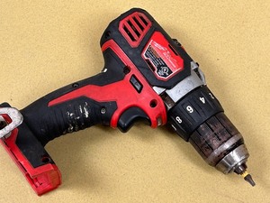 lot 72 image: Milwaukee M18 12 Drill  Driver