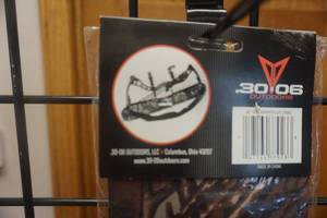 lot 120 image: .30.06 Outdoors Camo Compound Bow Wrapper