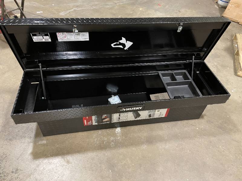 Husky 71.36 aluminum full size crossbed truck tool store box