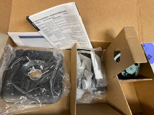 lot 2 image: Moen Genta Single-Handle 1-Spray Tub and Shower Faucet in Matte Black (Valve Included) customer returns see picture