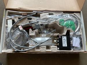 lot 28 image: MOEN Birchfield Touchless Single-Handle Pull-Down Sprayer Kitchen Faucet in Spot Resist Stainless Customer Returns See Pictures