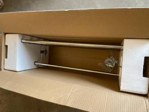 lot 29 image: MOEN ISO 10-710 in. L x 6-925 in. H x 26-1920 in. W Zinc Hotel-Style Bathroom Shelf in Chrome Customer Returns See Pictures