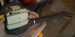lot 267 image: Craftsman Blower, Gas