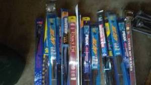 lot 280 image: Windshield Wipers  New, (11 Prs.)   21 And 22 In.