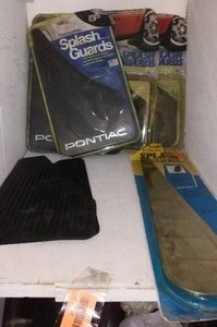 lot 284 image: New Mud Flaps  Splash Guards (6 Pr). NEW