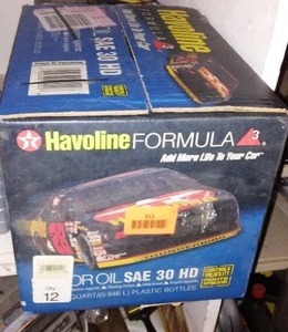 lot 311 image: Havoline 30 Hd (12 Qts.)