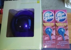 lot 333 image: New  Gazing Ball And Aqua Globes (2)