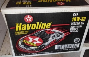 lot 359 image: New Havoline Oil 10w-30 (12- 1 Qt.)