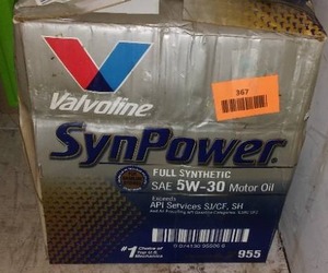 lot 367 image: Valvoline Synpower 5w-30 Motor Oil ( 6- 1 Qt.)