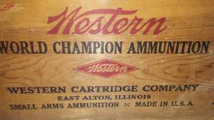 lot 387 image: Western Super X Wood Ammunition Box.