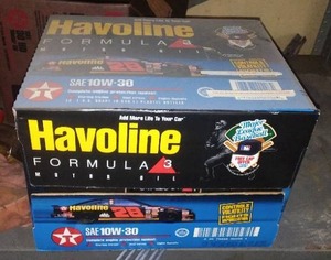 lot 393 image: New Havoline 10w 30 Motor Oil (12- 1 Qt. )