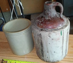 lot 402 image: Vintage Crock And Jug Stoneware.