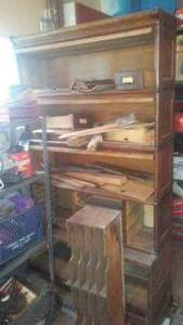 lot 442 image: Vintage 6 Cabinet Barrister Bookcase.