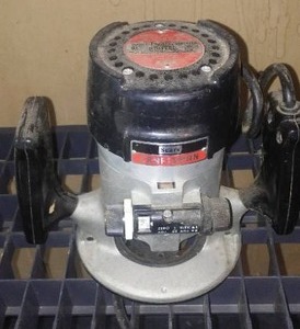 lot 452 image: Sears Craftsman Router.