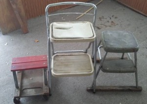 lot 497 image: Stools (3)
