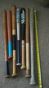lot 709 image: Baseball Bats Wood, Metal, Plastic (7).