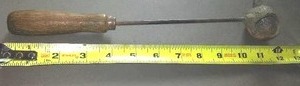 lot 618 image: Vintage Blacksmithing Lead Ladle.