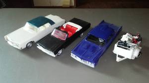 lot 567 image: Plastic Model Cars 125 Scale (4)